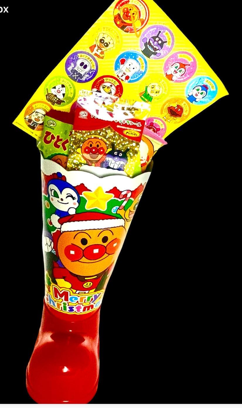 Amazon.co.jp: 不二家 アンパンマンクリスマスブーツ2025 1個入 : 食品